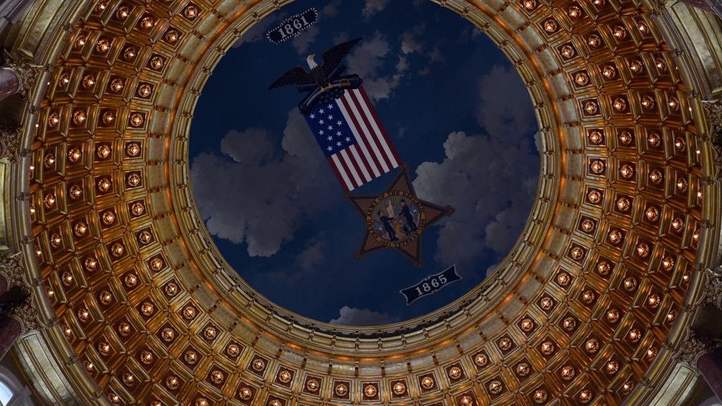 Ceiling at the Capital Building in Des Moines